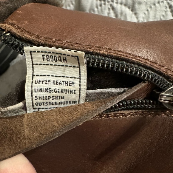 UGG 5150 Brown Leather Lug Boots Sz 9 - Picture 7 of 7